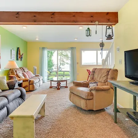 Saint Helen Lake House With Private Beach And Fire Pit